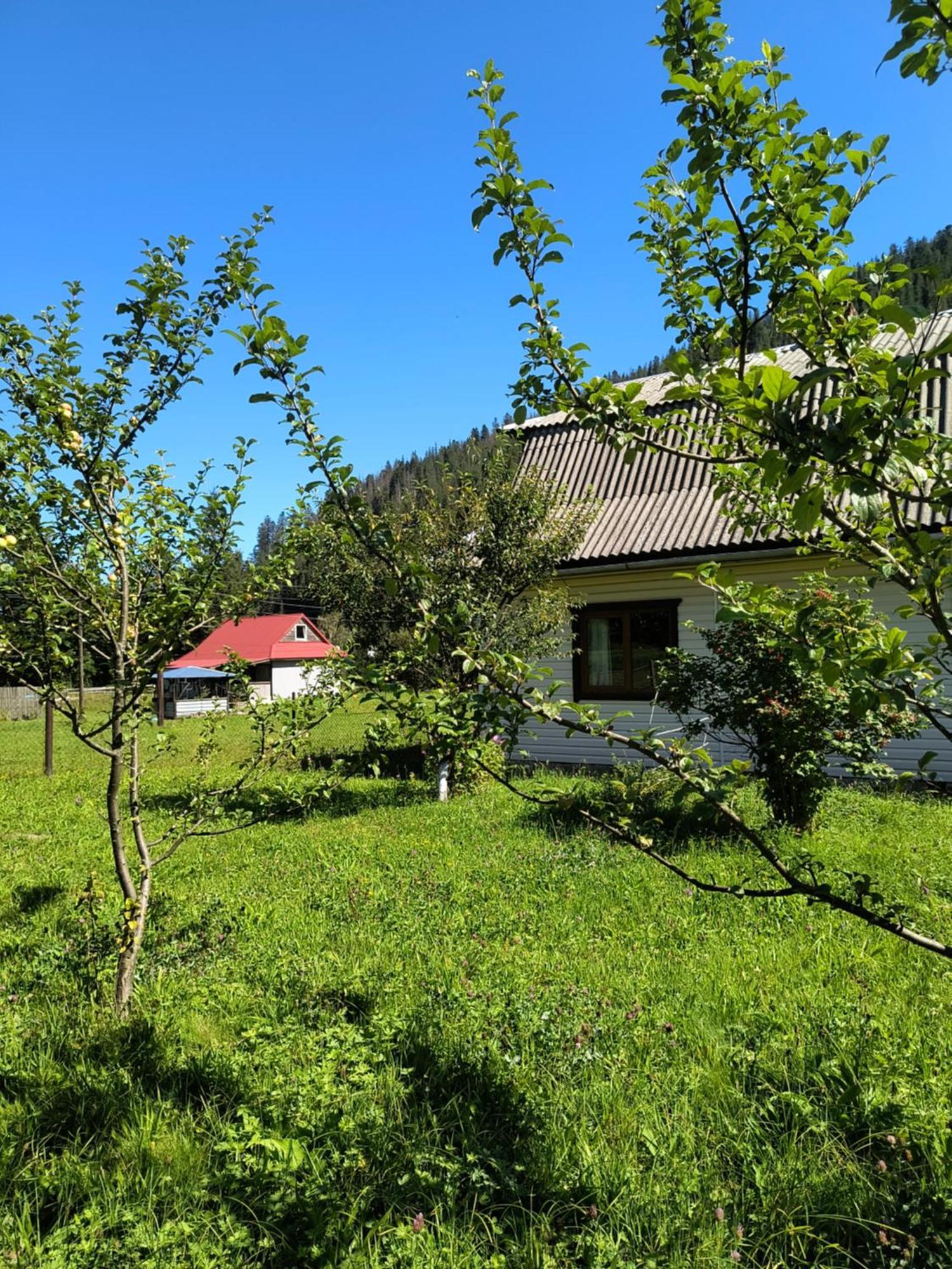 Hotel Na Hutori Tatariv Exteriér fotografie